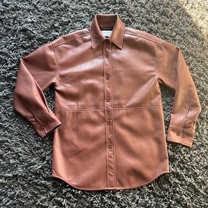 Aritzia Pelli Shirt Jacket
